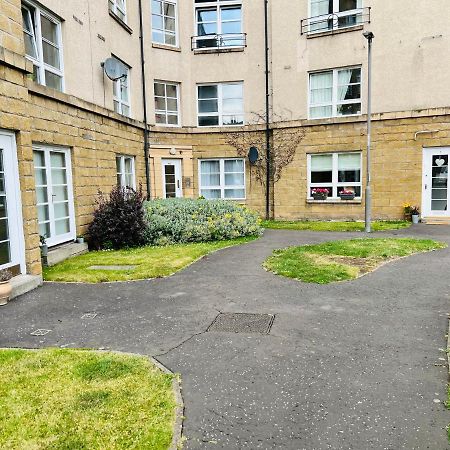 Peaceful 2 Bedroom Flat With Free Parking Edinburgh Exterior foto